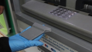 Atm'de akılalmaz dolandırıcılık oyunu