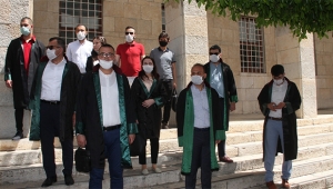 Adana'da avukatlardan "Vefa Grubu"na destek