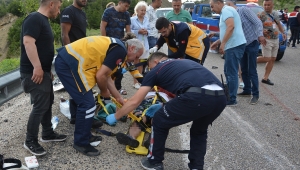 Antalya'da feci kaza:1 ölü,22 yaralı