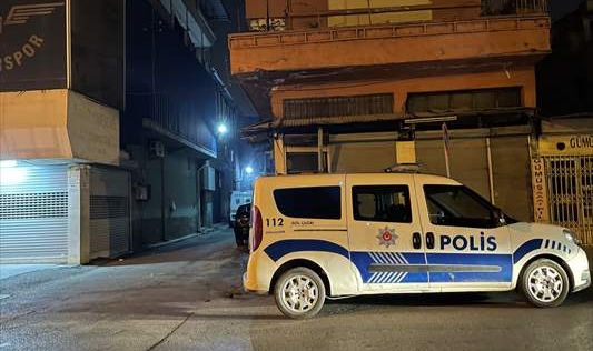 Çıkmaz Sokak'ta silahlı saldırı:1 yaralı