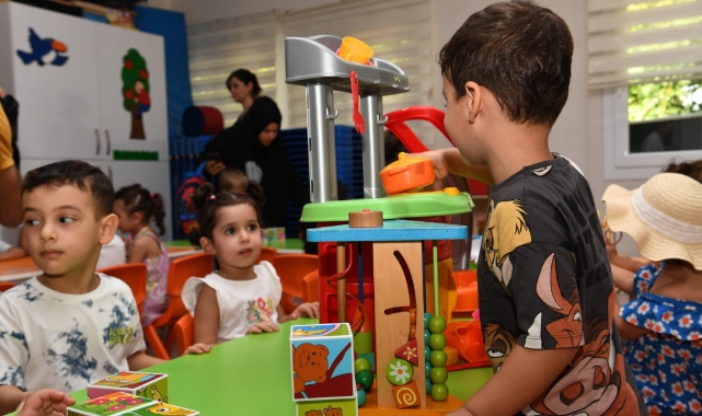 Çukurova’da kreşler miniklerle şenlendi