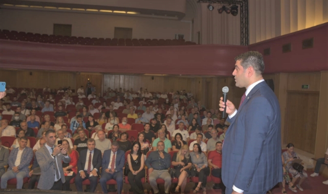 "Cumhuriyet'in İkinci Yüzyılı" paneline yoğun ilgi