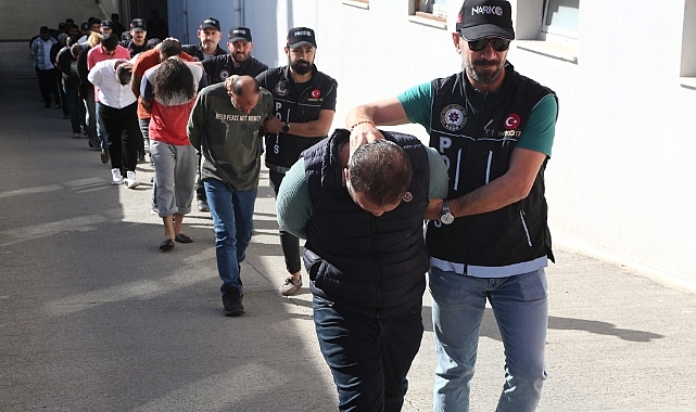 Adana Polisinden Uyuşturucu Satıcılarına Operasyon