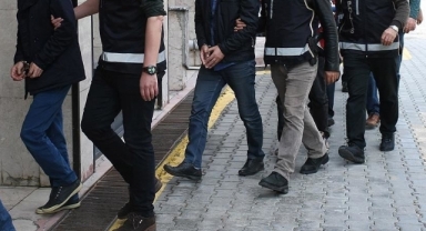 FETÖ operasyonunda 9 gözaltı