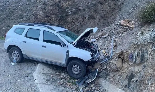 Gazeteciler Kaza Yaptı:1 Ölü, 1 Yaralı