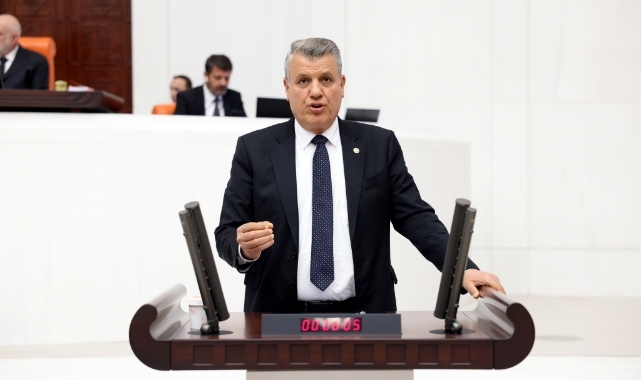 "Basına Yönelik Engelleme ve Kısıtlamalar, Demokrasiye Darbedir"