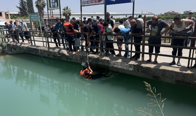 Eşini Kurtarmak İsterken Akıntıya Kapıldı