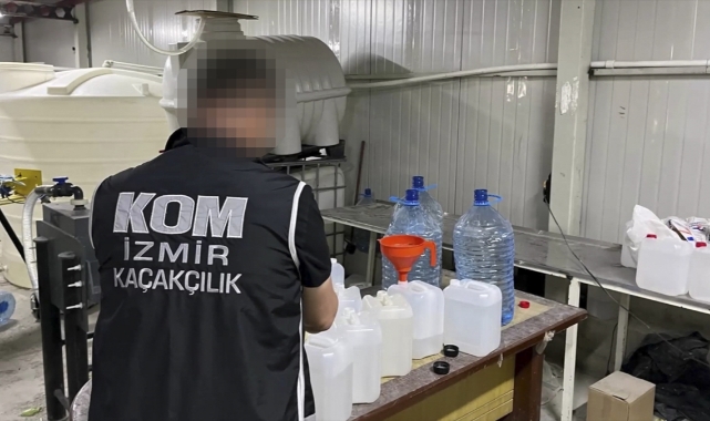 Kaçak 18 Bin 700 Litre Etil Alkol Ele Geçirildi