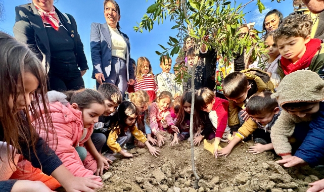 Çocuk Hakları Koruluğu Açıldı,Fidanlar Dikildi
