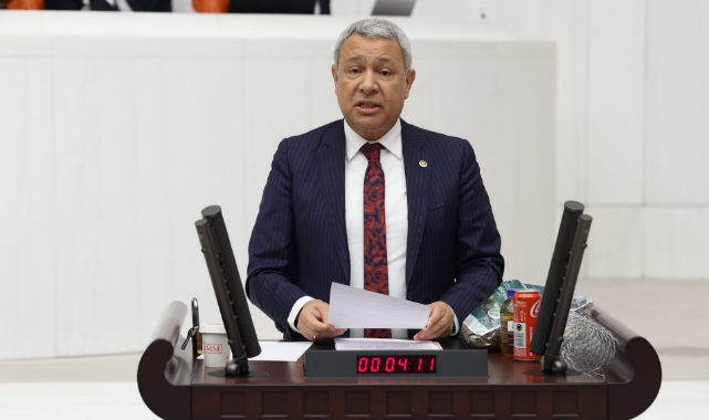 Sümer,Ekonomi Politikalarını Eleştirdi:''Kriz Nefes Aldırmıyor!''