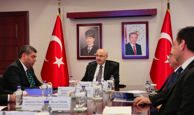 Vali Köşger Başkanlığında ''Karataş İlçe Gelişim Planı'' Görüşüldü