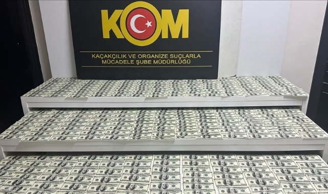 7 Milyon 69 Bin 200 Dolarlık Sahte Banknot Üretmişler