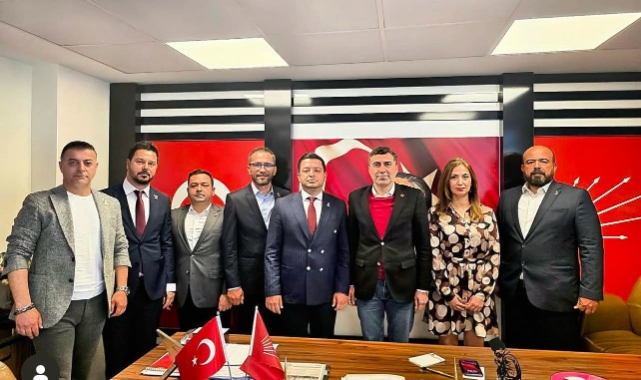 Adana Zafer Partisi'nden CHP’ye Destek Ziyareti