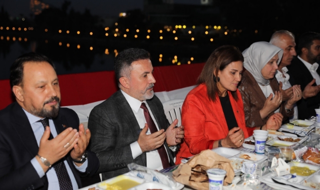 AK Parti Adana İl Başkanlığı'ndan VEFA İFTARI