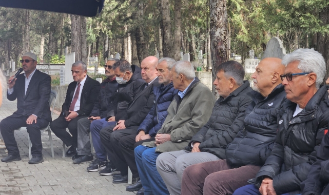 Ali Hoşfikirer Kabri Başında Anıldı