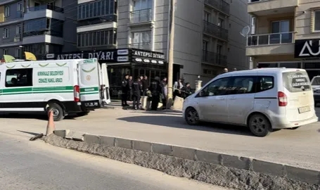 Belediye Temizlik Görevlisi Sokakta Ölü Bulundu