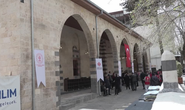 Cami Restorasyon Sonrası Yeniden İbadete Açıldı