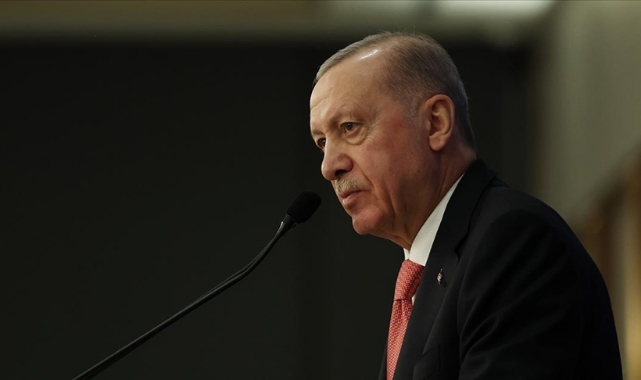Cumhurbaşkanı Erdoğan'ın Annesine Hakarete Siyasilerden Tepki!