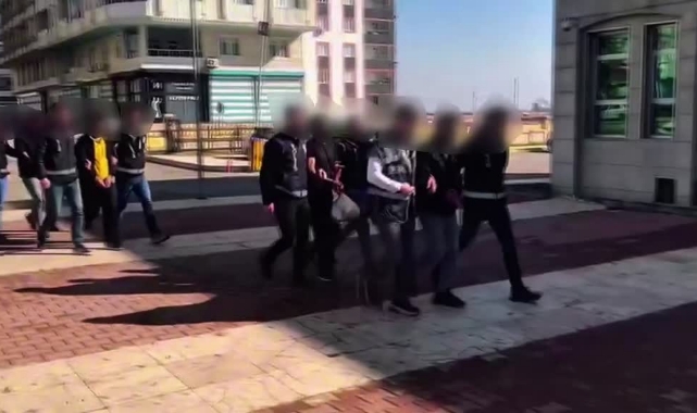 Dolandırıcılık Yapan 5 Zanlı Tutuklandı