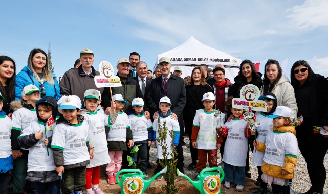 Adana'da Fidanlar Toprakla Buluştu