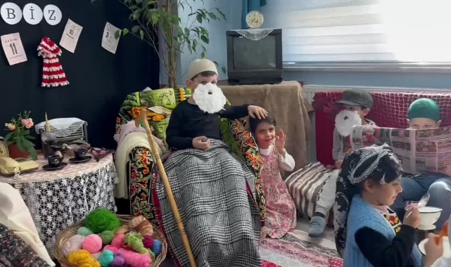 Erciş'te "Yaşlılara Saygı Haftası" Etkinliği