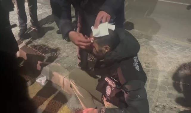 İzinsiz Gösteriye Müdahale Eden Polis Başından Yaralandı