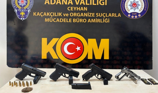 Ruhsatsız 4 Tabanca Ele Geçirildi,3 Tutuklama