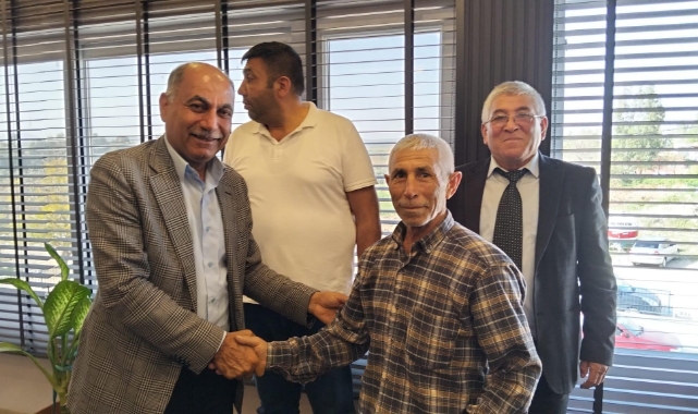 Yumurtalık'ta Çifte Bayram:İşçi de Vatandaş da Bayramı Sevinçle Karşılıyor