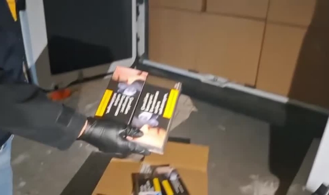 1 Milyon 920 Bin Makaron Ele Geçirildi