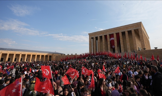 23 Nisan Coşkuyla Kutlanıyor