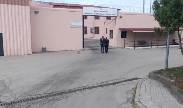 3 Düzensiz Göçmen Yakalandı