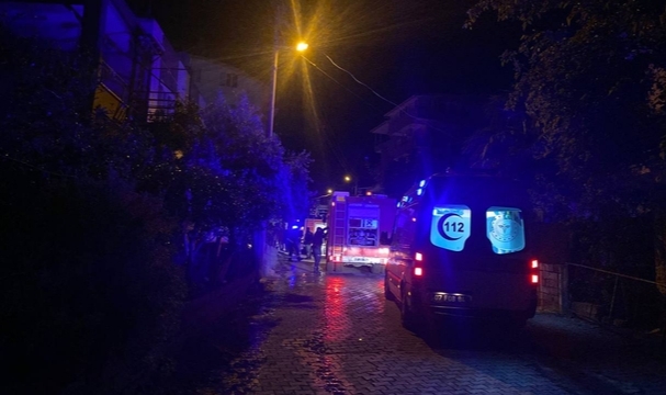 Annesiyle Tartıştı, Evi Ateşe Verdi!