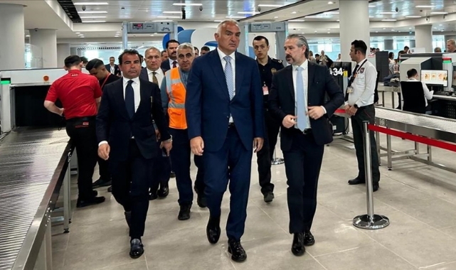 Ersoy, Antalya Havalimanı'nda İncelemelerde Bulundu