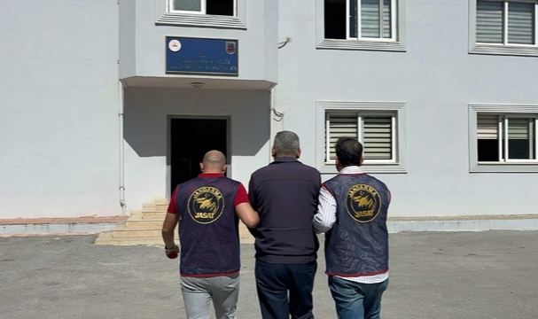 Firari Hükümlü Yakayı Ele Verdi