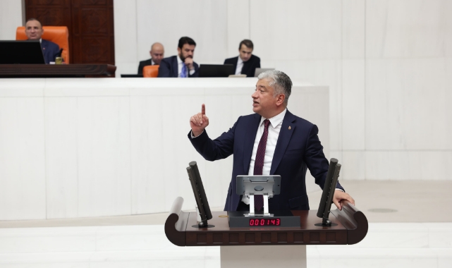 Kısacık:''Demokrasiye ve Hukuka Kastetmekten Vazgeçin''