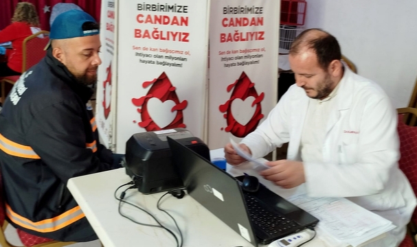 Kozan'da Kan Bağışı Kampanyası Yapıldı