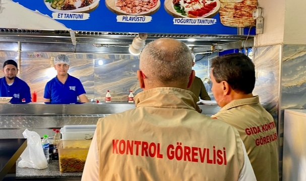Mersin'de Dönerciler Denetlendi
