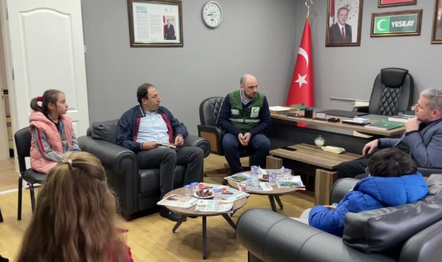 Öğrenciler Yeşilay Rize Şubesini Ziyaret Etti