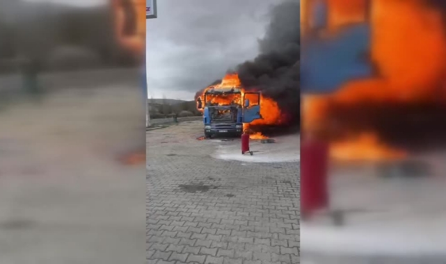 Park Halindeki Otomobil Yandı