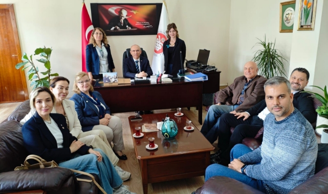 Rotary Kulüplerinden Üniversiteye Destek 