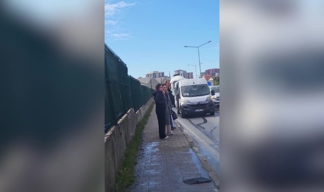 Seyir Halindeki Otomobil Yandı