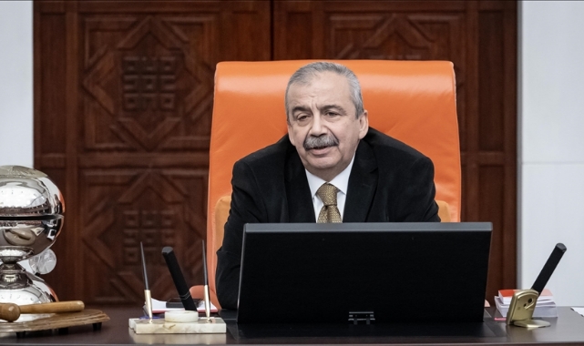 Sırrı Süreyya Önder Kalp Krizi Geçirdi