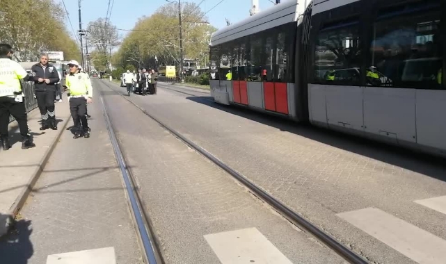 Tramvayın Çarptığı Kadın Yaralandı