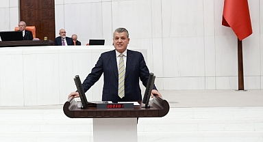 Barut:"Çöken Yalnızca Ekonomi Değil Bütün Yaşamdır"