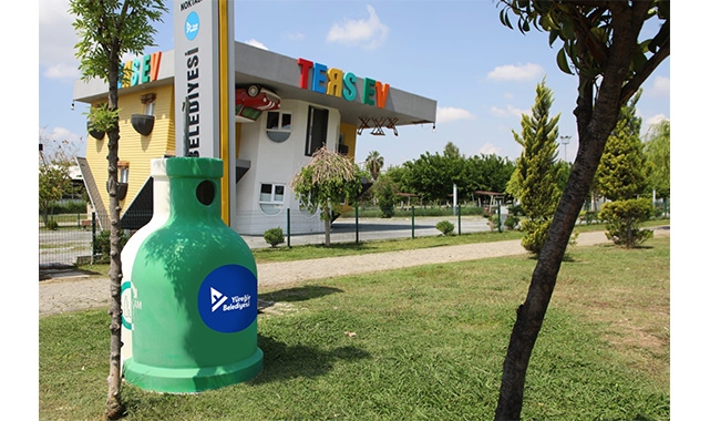 Yüreğir Belediyesi’nden Cam Şişe Kumbarası