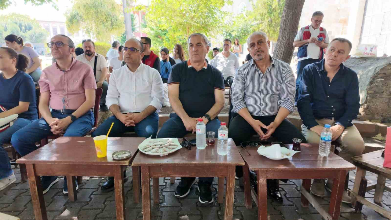 Tarihi Mekanda ATÜ "Bilim Kafe" Etkinliği:Bilimseverler Buluştu