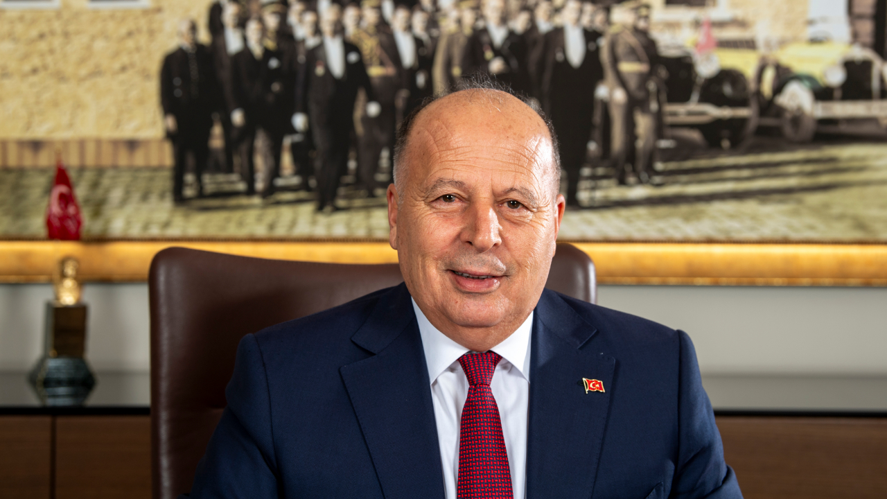 Yüreğir Belediyesi'nde Yeni Uygulama:''Hediye Yerine Bağış Yapın''