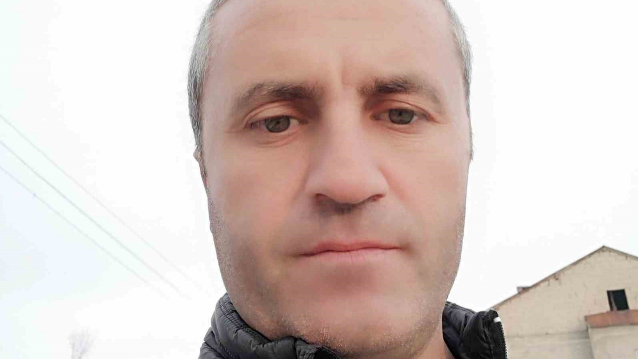 Tır İletken Hatta Çarptı Arızaya Gelen Personel Yaralandı