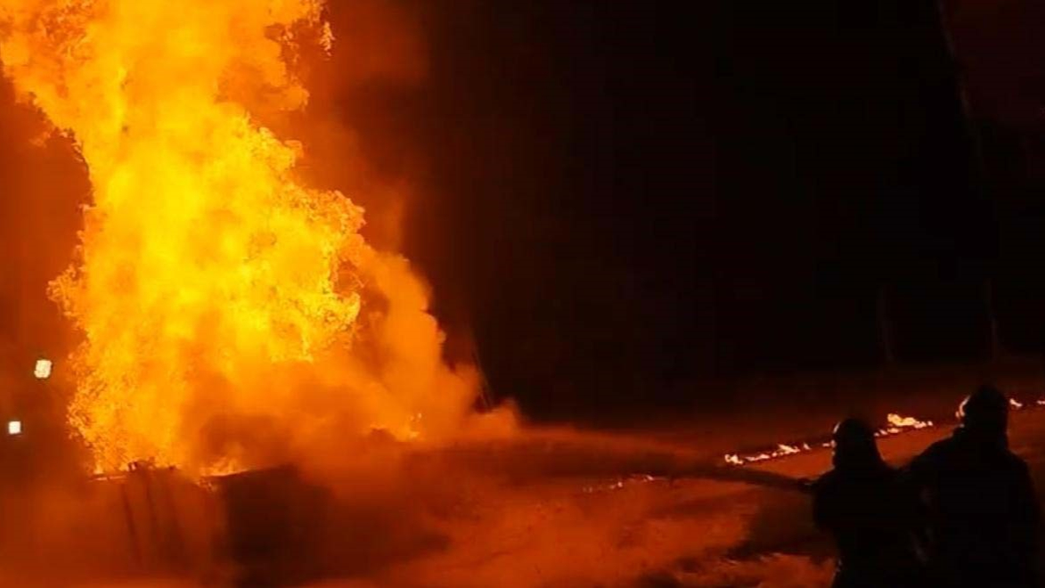 Petrol Kuyusunda Yangın