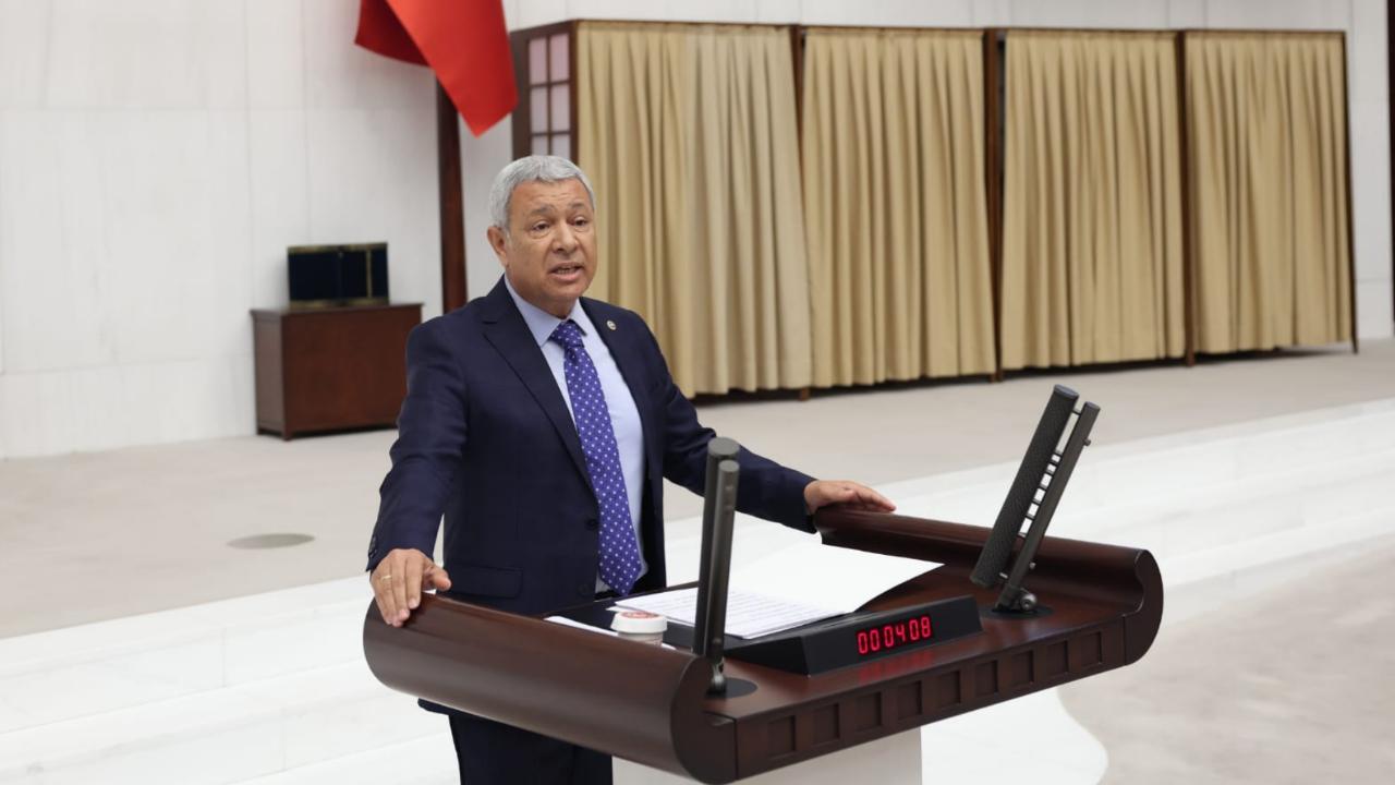 Sümer'den Hukuksuz Tutuklamalara Sert Tepki:''Adaletin Değil Siyasetle Yönetilen Bir Yargı Düzenidir''